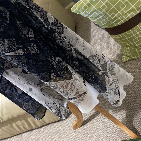 A wonderful Kenneth Cole multi media dress! - Picture 3 of 12